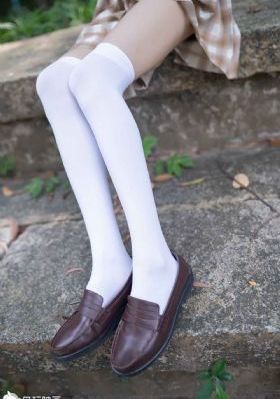 楼上的女孩_DVD免费观看最新