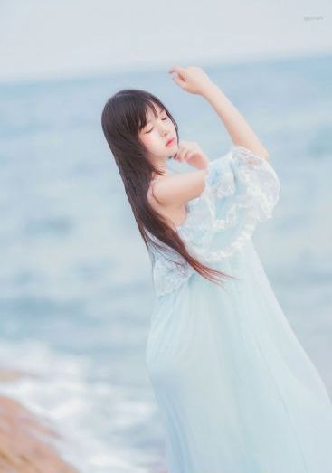 当着朋友的老婆hd中字_加长未删减版在线观看