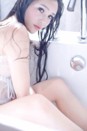 电车痴汉动漫_免费高清日本成人在线