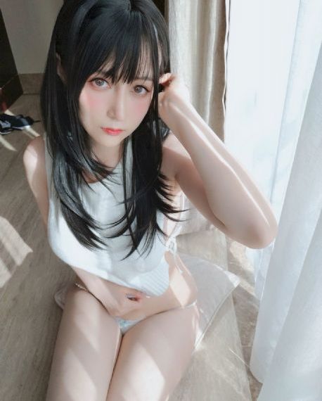 勾搭情趣店女老板av_720日韩免费观看