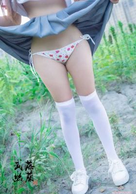 公交车上拨开少妇内裤进入_1080P在线视频观看