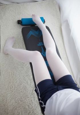 迷人女同学bd高清_720手机在线看
