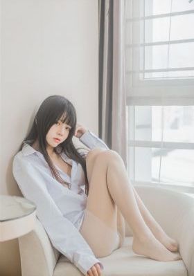 圣剑学院的魔剑使动漫免费观看_BD英语手机在线看